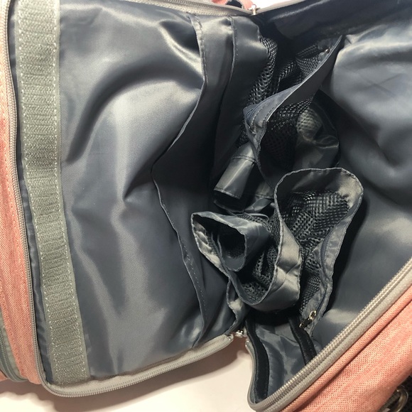 DERJUNSTAR Diaper bag Backpack with Portable Bassinet - Picture 7 of 7